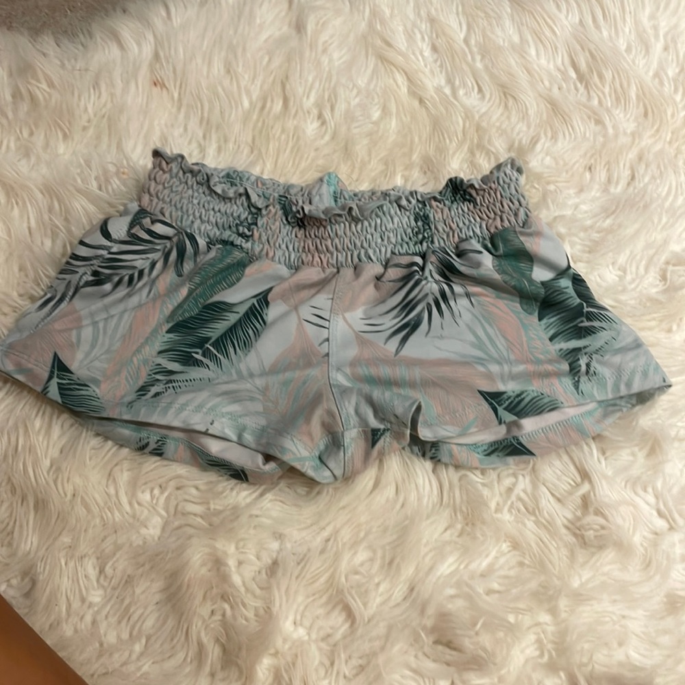 roxy shorts!!!!!